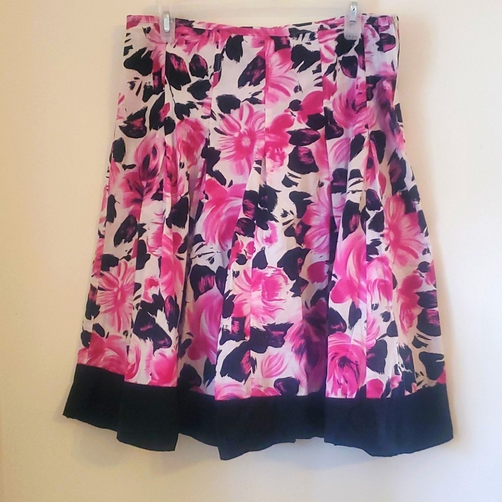 JKLA California Bold Floral Pleated A Line Skirt